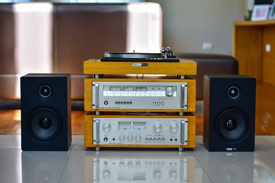 expensive bookshelf speakers